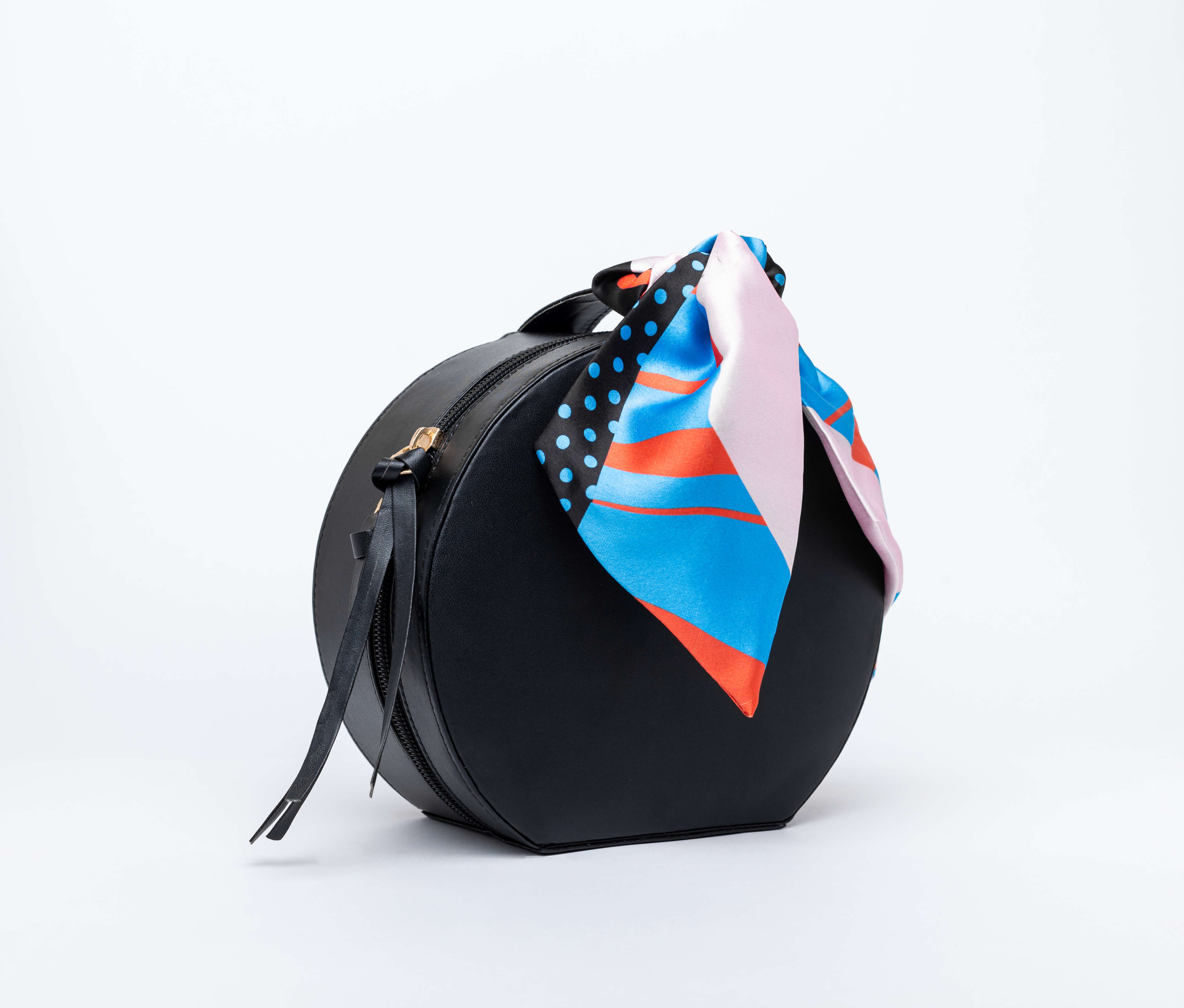 Kiro Vegan Leather Bag - Black shade  